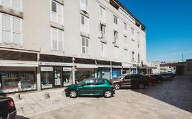 Double And Single S Apartments